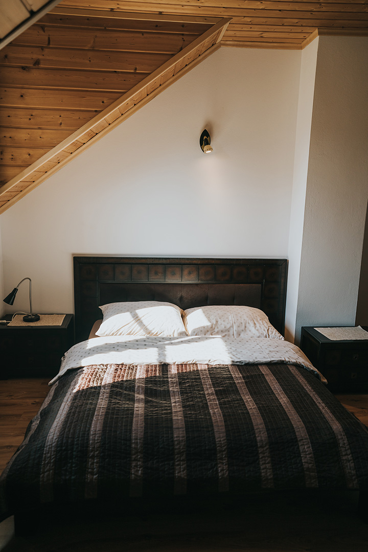 pokój w bieszczadach, noclegi bieszczady, nocleg, pokoje, apartament, spanie w bieszczadach, połoniny, wetlina, grzechowisko,